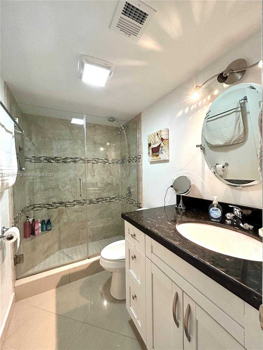 Small Image of 3200 NORTH EAST 7TH CT #306C, Pompano Beach Number 7