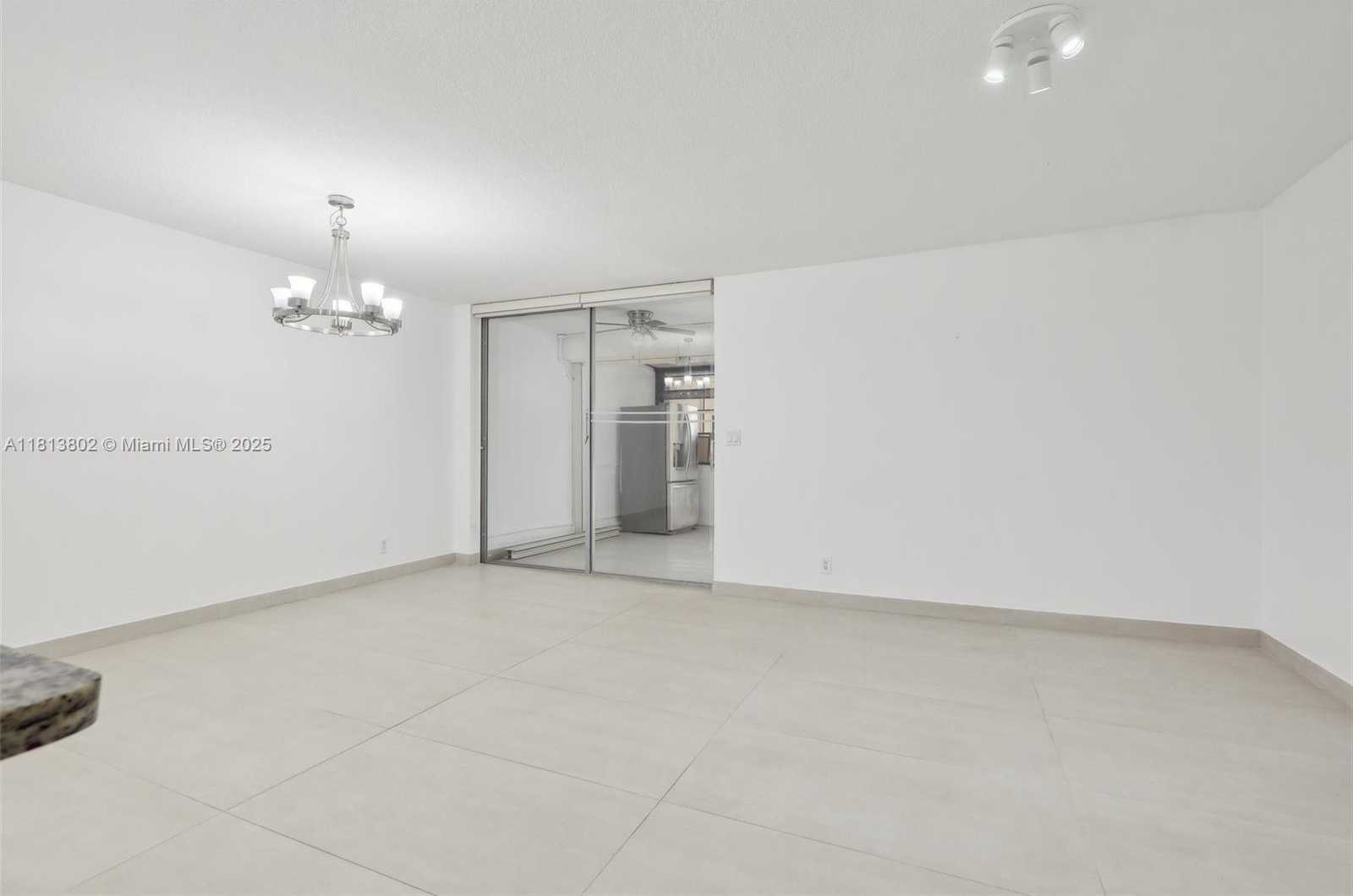 Small Image of 1951 ATLANTIC SHORES BLVD #14, Hallandale Beach Number 10