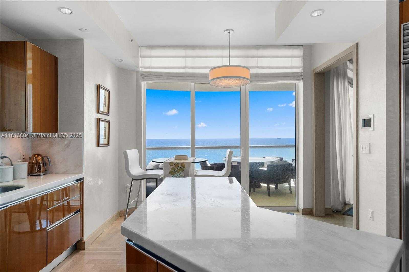 Small Image of 16047 COLLINS AVE #1101, Sunny Isles Beach Number 11