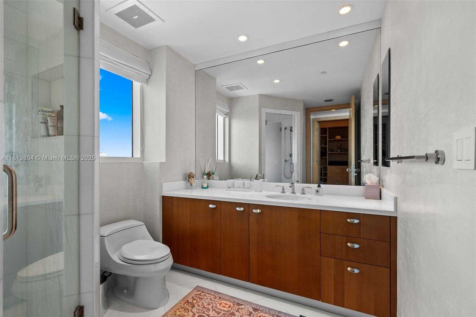 Small Image of 16047 COLLINS AVE #1101, Sunny Isles Beach Number 24