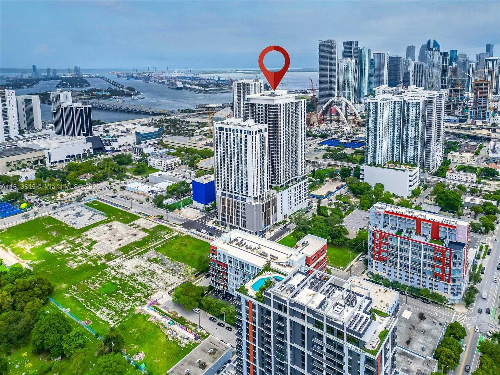 Small Image of 1600 NORTH EAST 1ST AVE #1402, Miami Number 19