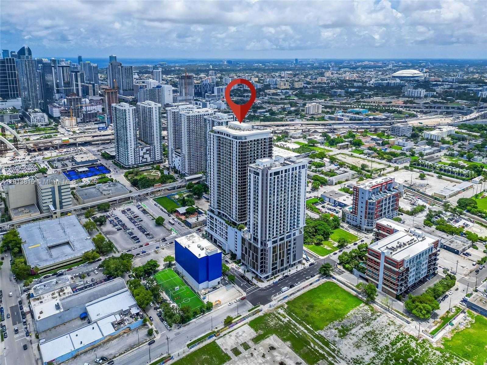 Small Image of 1600 NORTH EAST 1ST AVE #1402, Miami Number 23