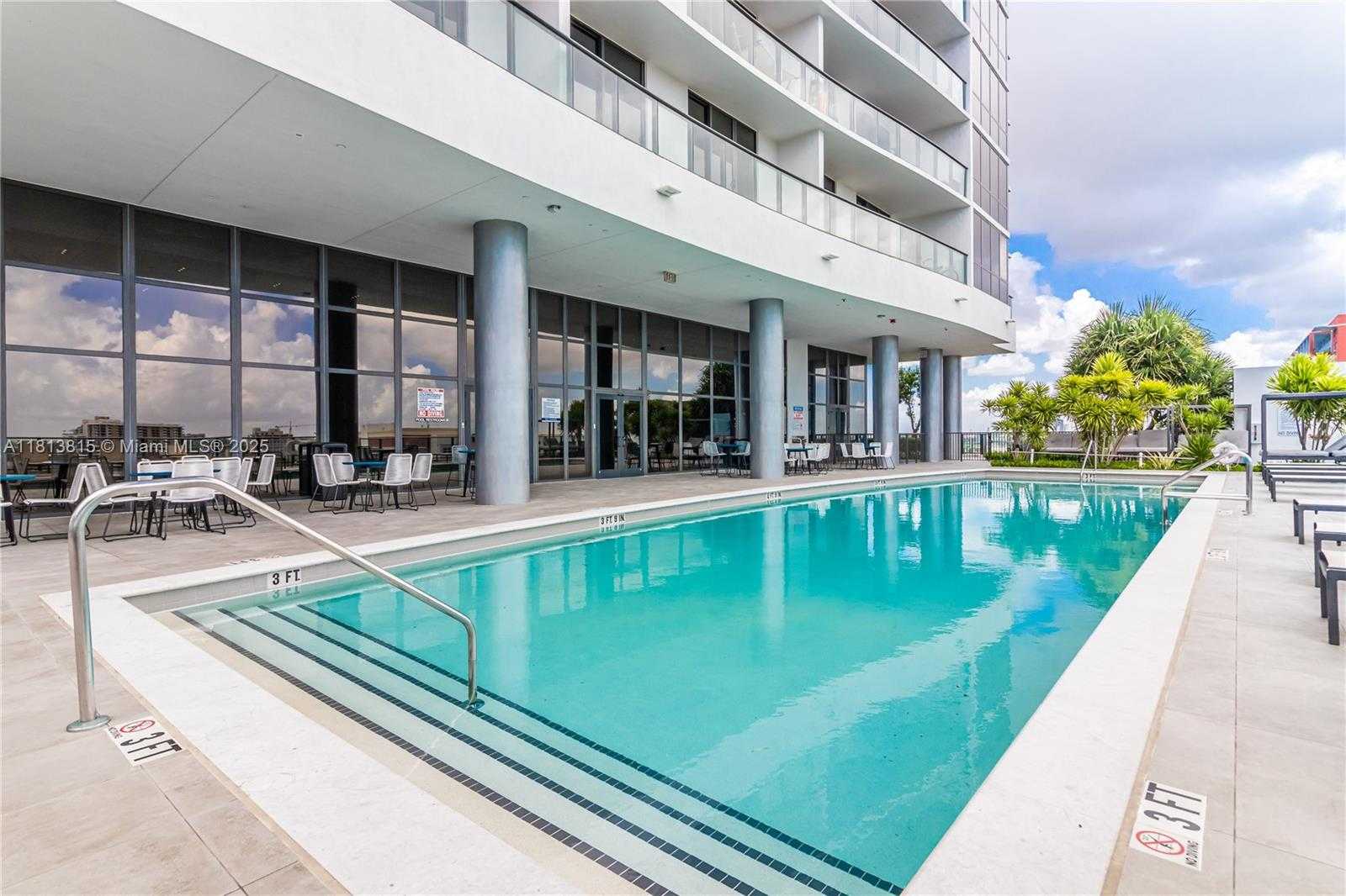 Small Image of 1600 NORTH EAST 1ST AVE #1402, Miami Number 25