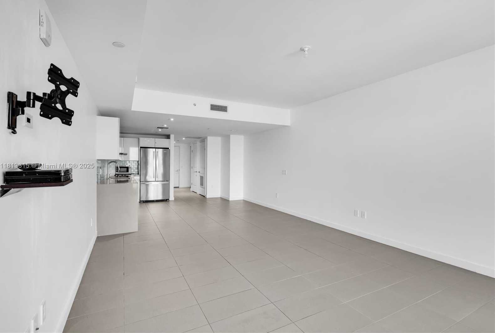 Small Image of 1600 NORTH EAST 1ST AVE #1402, Miami Number 6