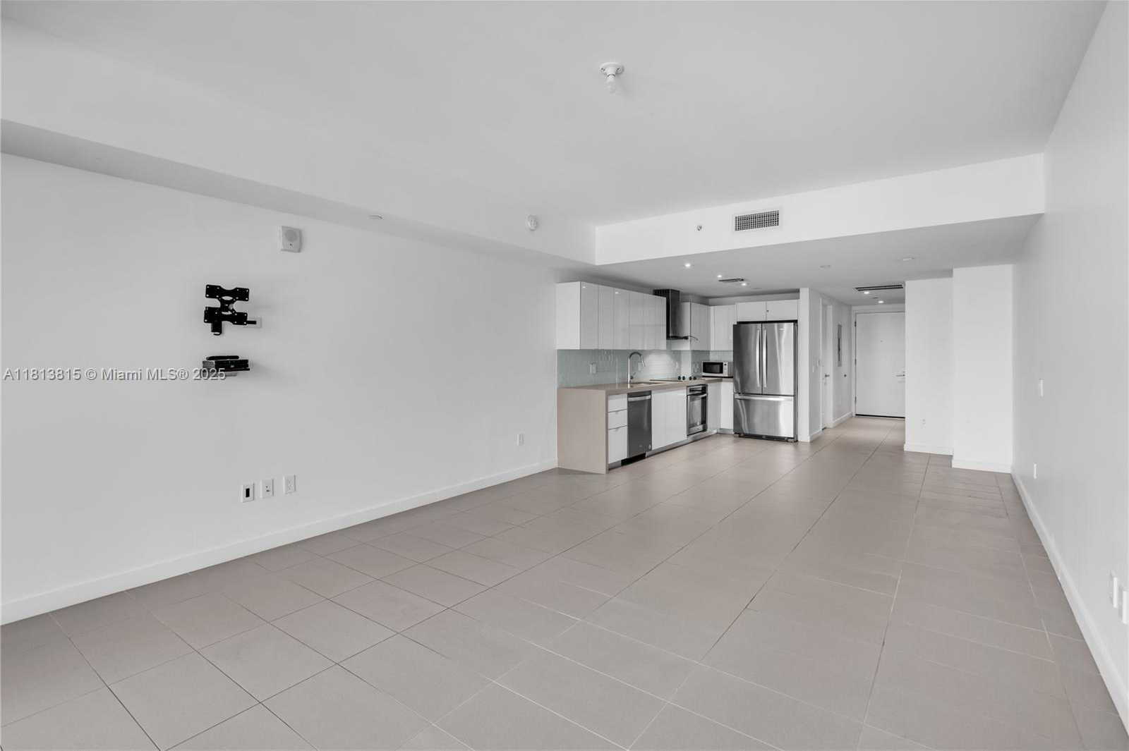 Small Image of 1600 NORTH EAST 1ST AVE #1402, Miami Number 7