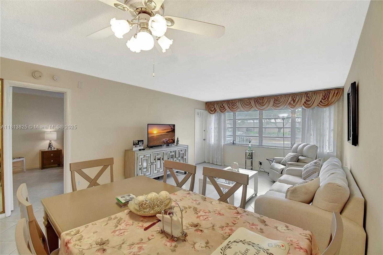 Small Image of 329 SOUTH EAST 3RD ST #103R, Hallandale Beach Number 17