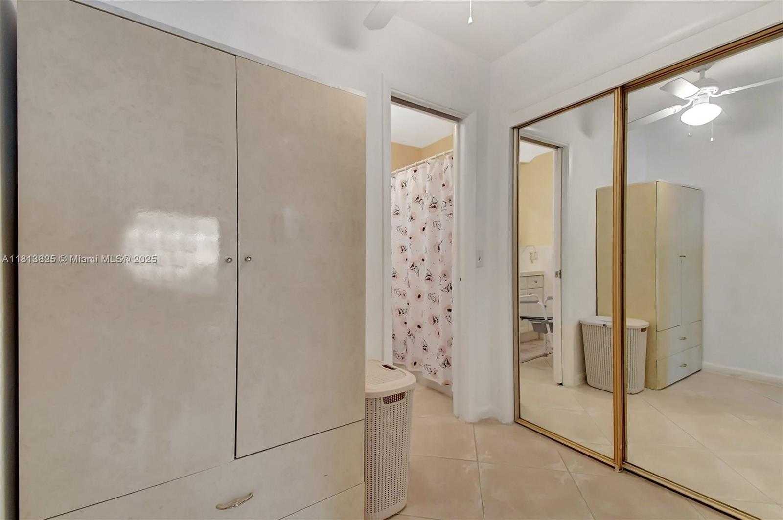 Small Image of 329 SOUTH EAST 3RD ST #103R, Hallandale Beach Number 28