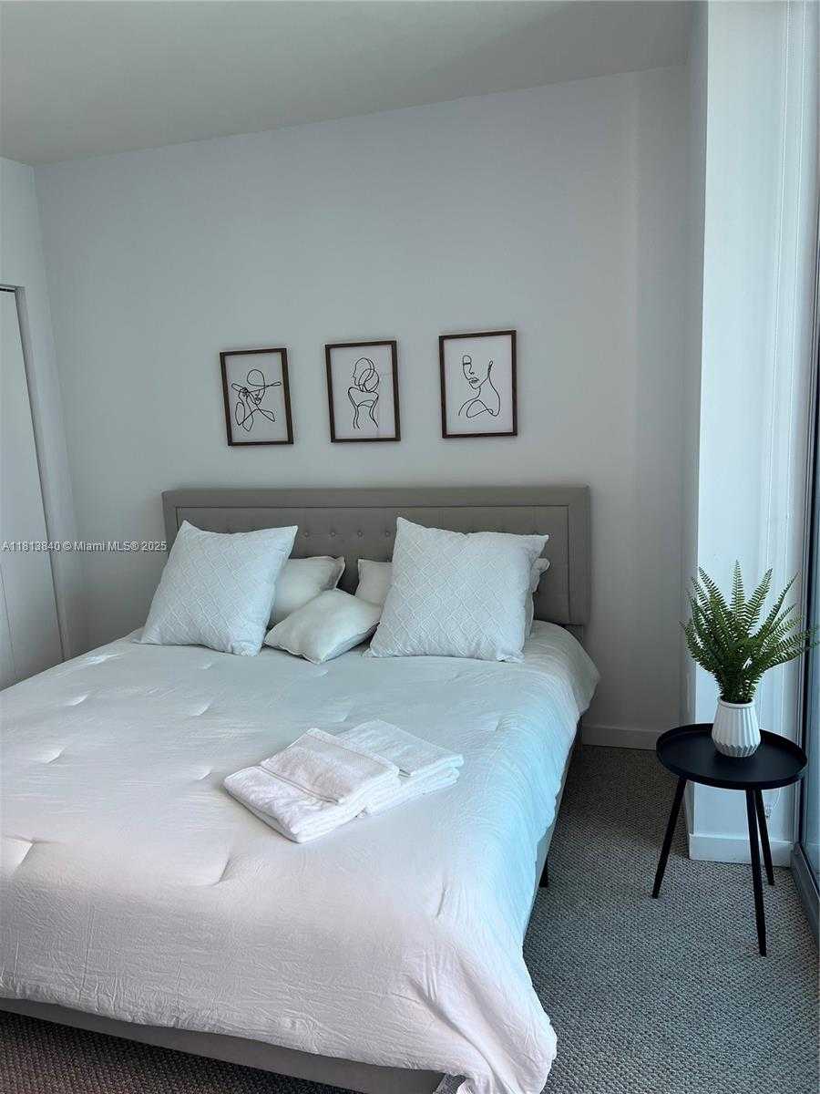Small Image of 1100 SOUTH MIAMI AVE #3607, Miami Number 18