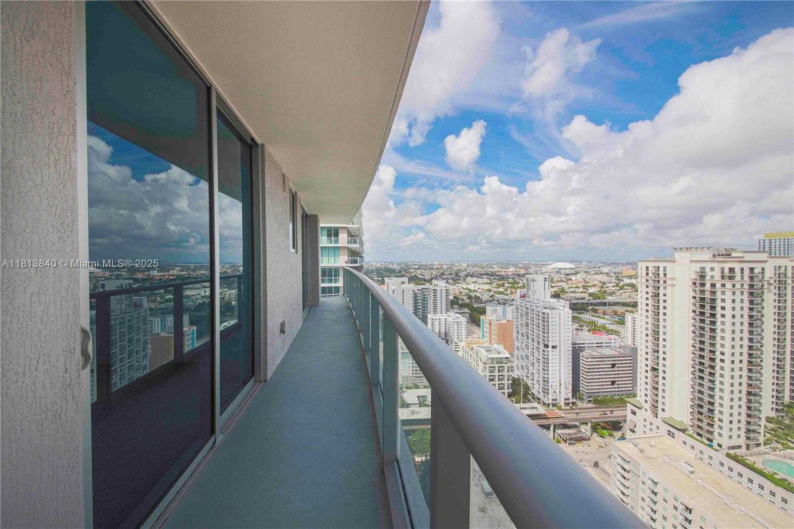 Small Image of 1100 SOUTH MIAMI AVE #3607, Miami Number 3