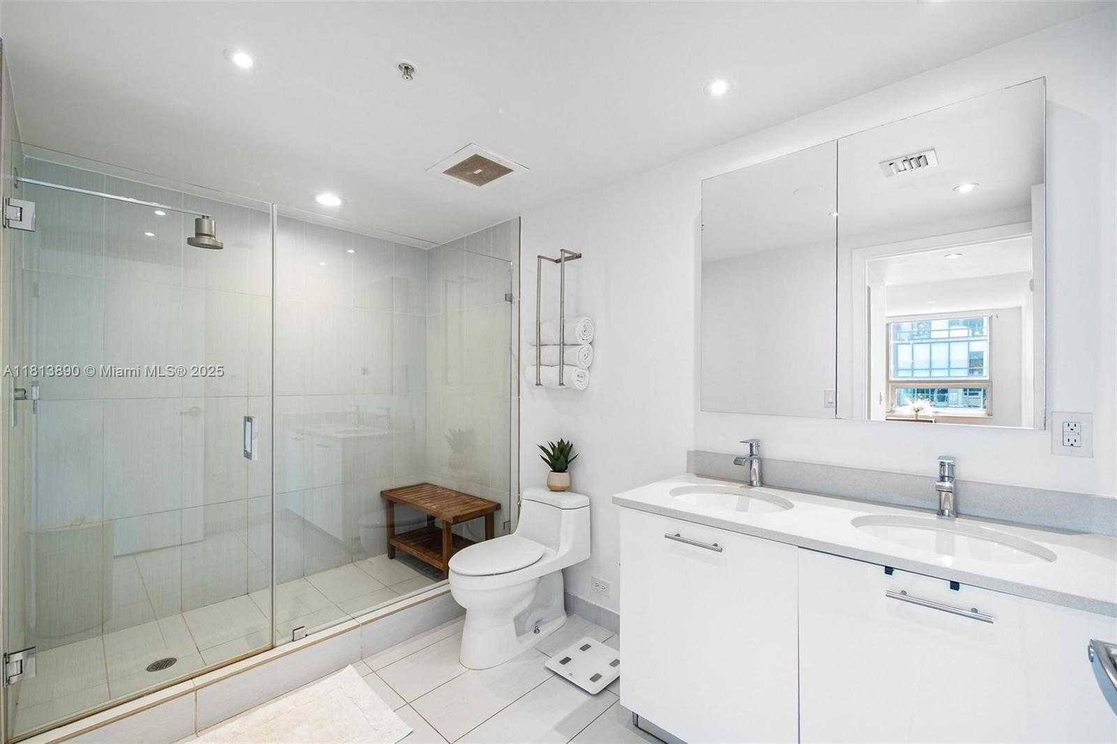 Small Image of 3250 NORTH EAST 1ST AVE #1117, Miami Number 18