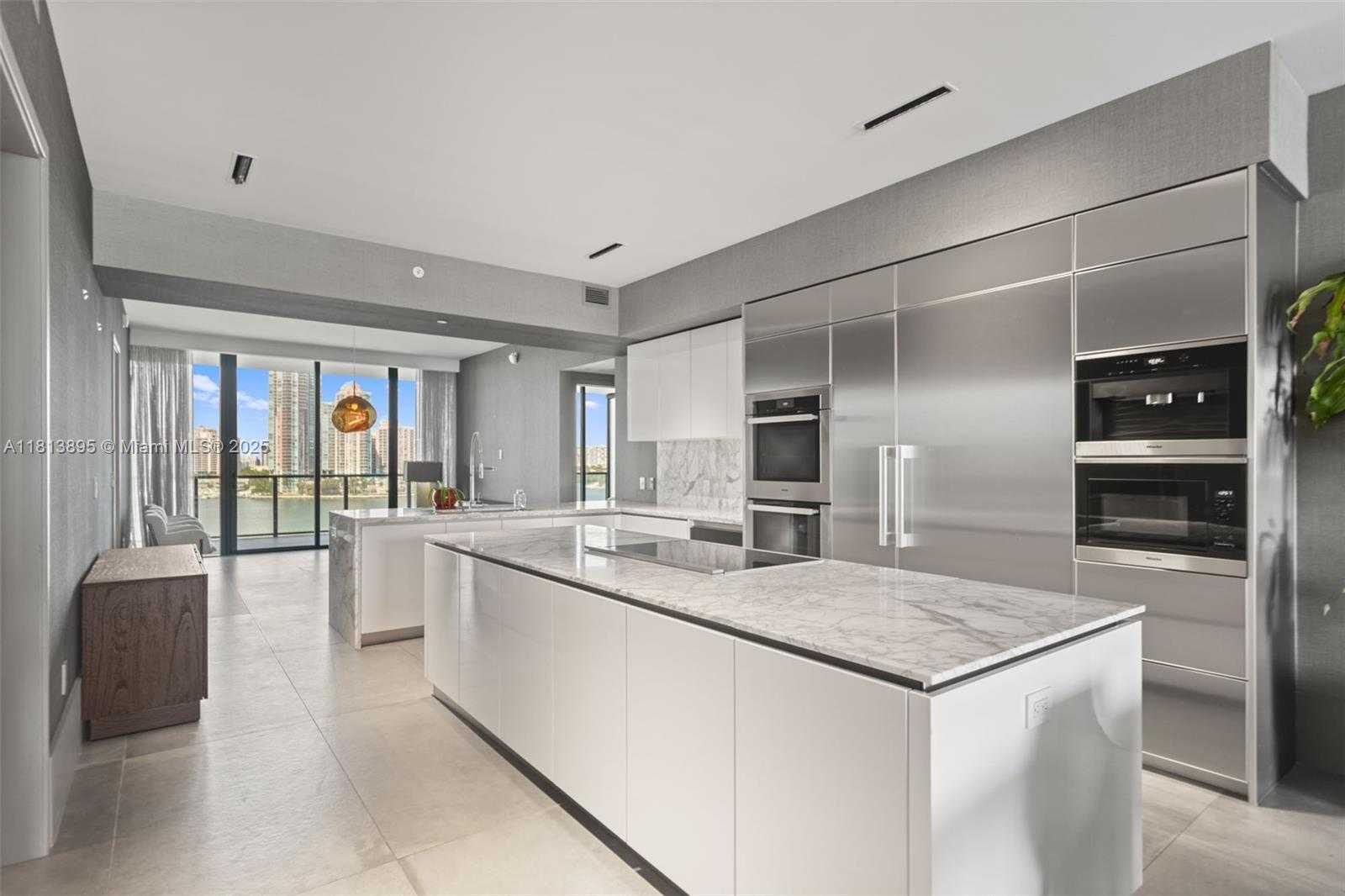Small Image of 5000 ISLAND ESTATES DR #702, Aventura Number 21