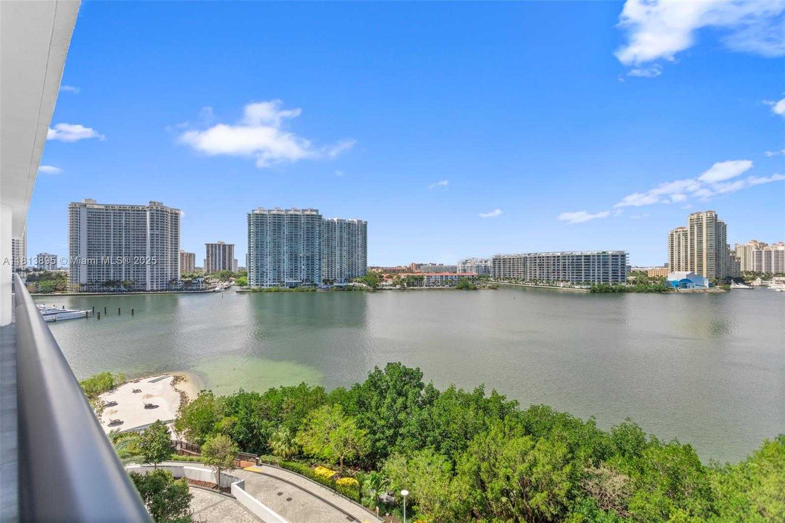 Small Image of 5000 ISLAND ESTATES DR #702, Aventura Number 31