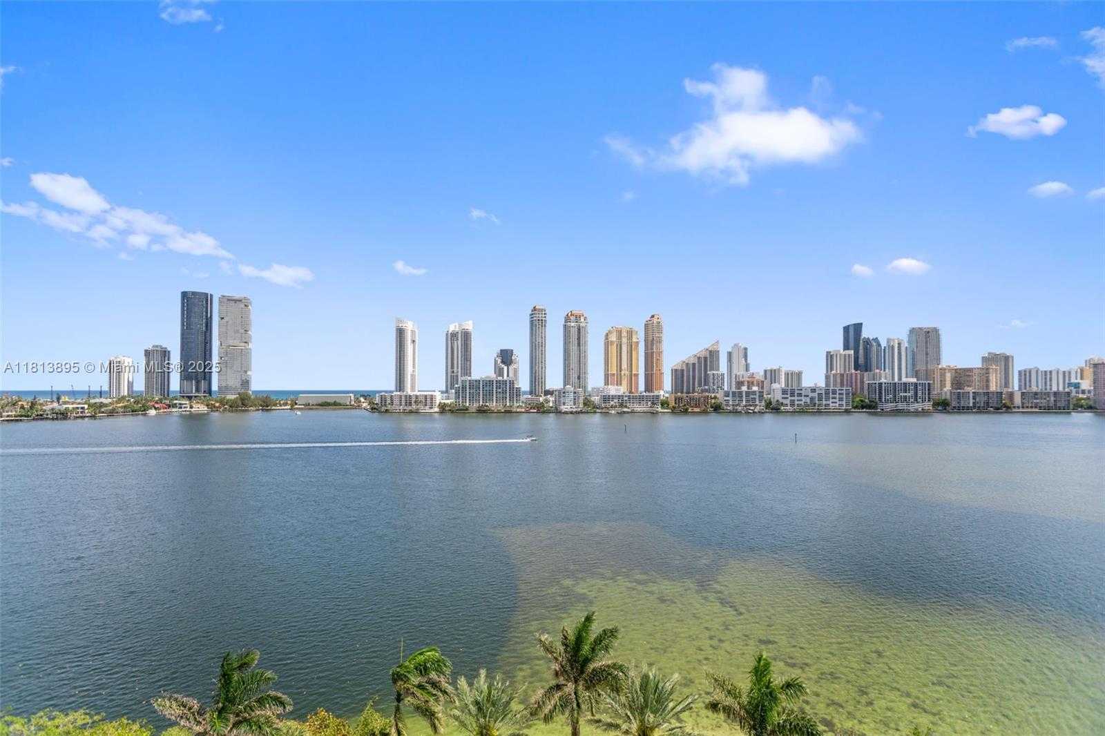 Small Image of 5000 ISLAND ESTATES DR #702, Aventura Number 34