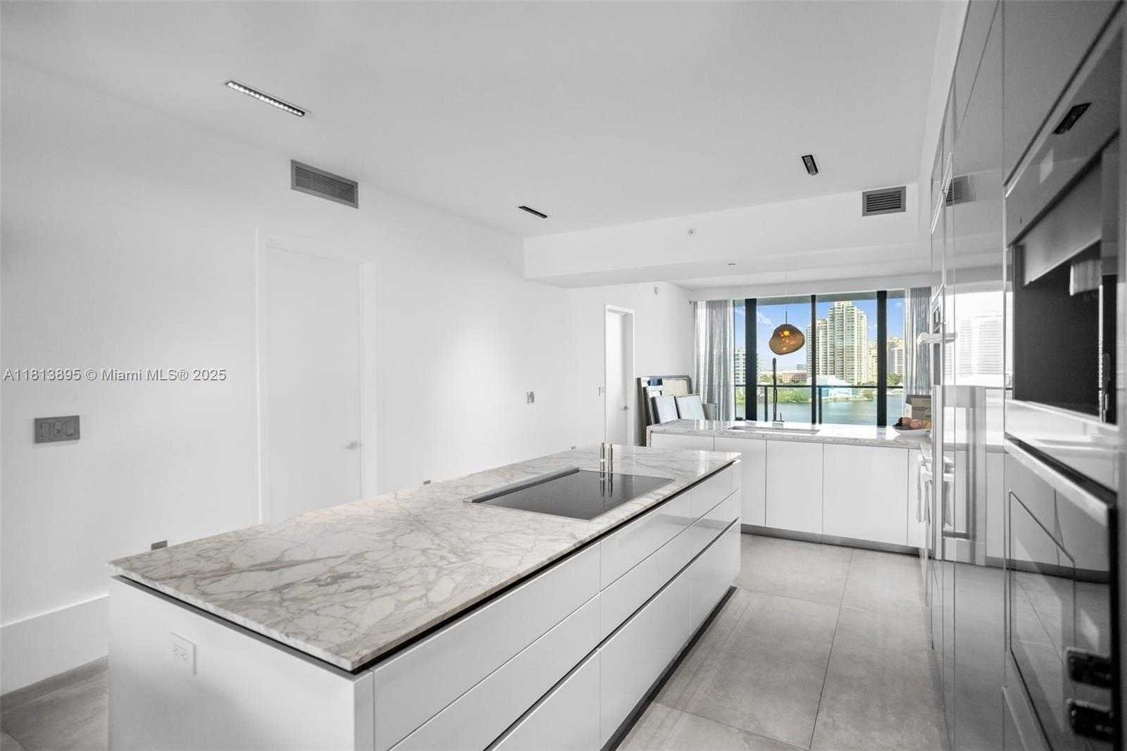 Small Image of 5000 ISLAND ESTATES DR #702, Aventura Number 5