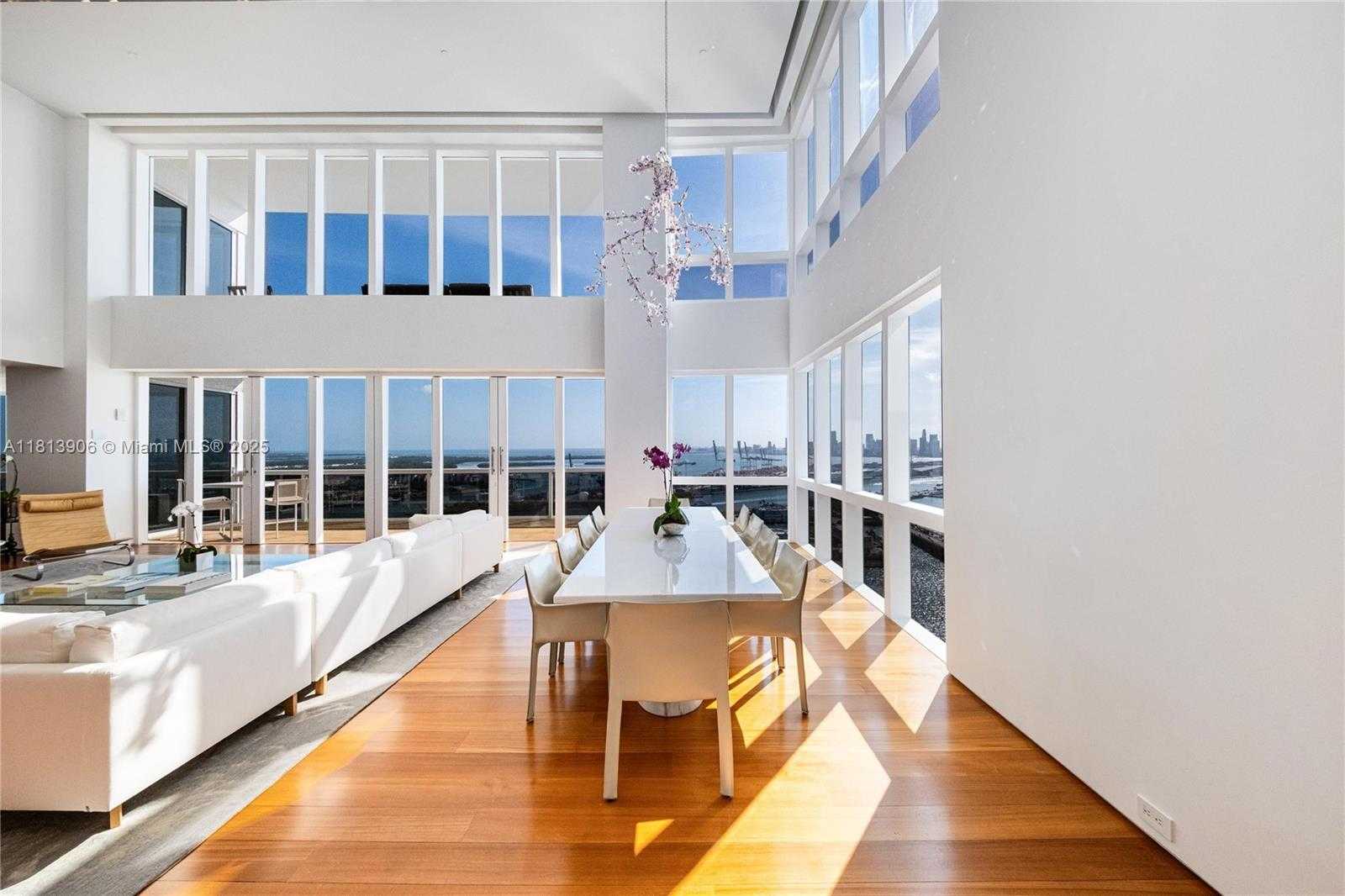 Small Image of 400 ALTON RD #PHA, Miami Beach Number 17