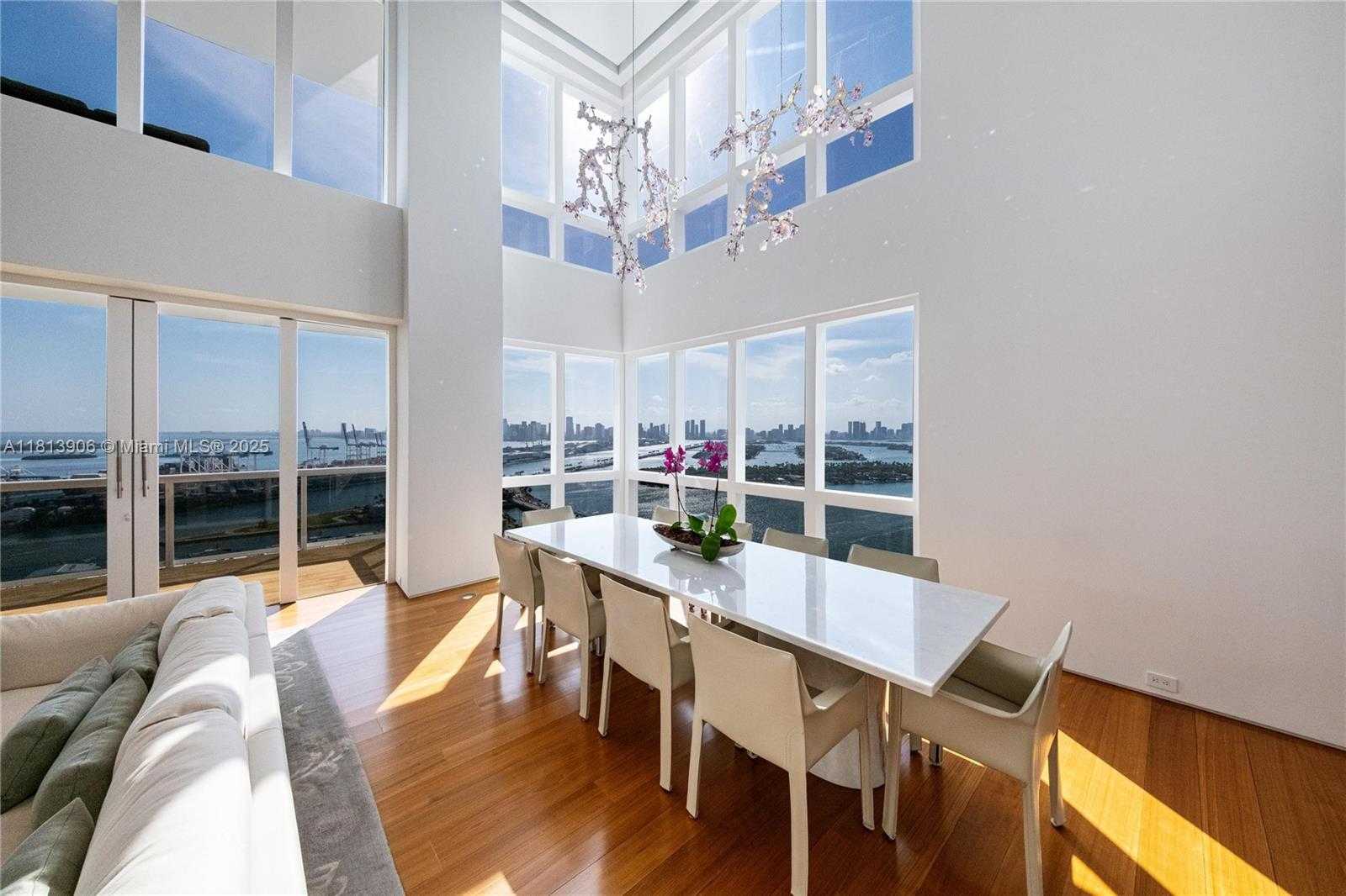 Small Image of 400 ALTON RD #PHA, Miami Beach Number 18