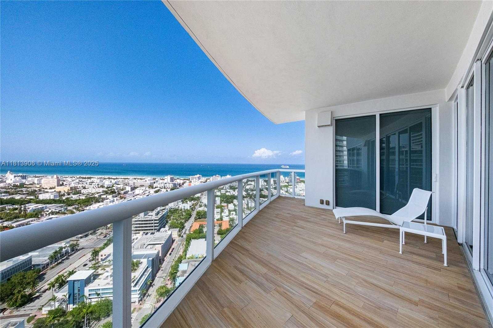 Small Image of 400 ALTON RD #PHA, Miami Beach Number 27