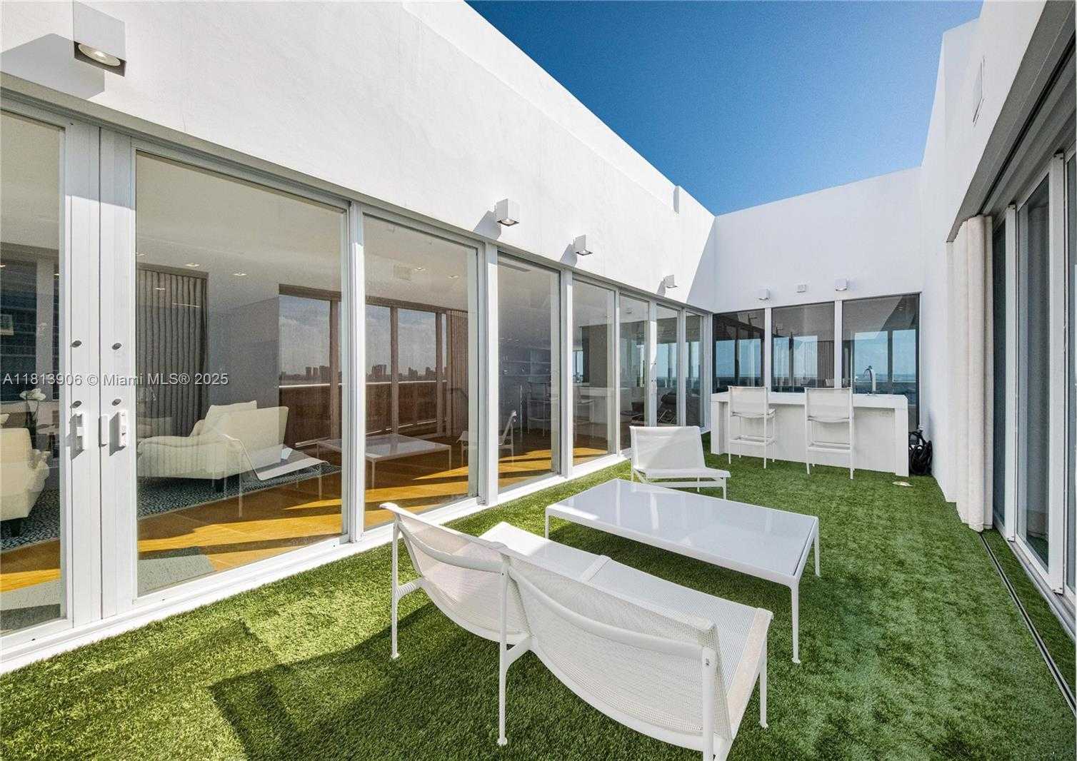 Small Image of 400 ALTON RD #PHA, Miami Beach Number 33