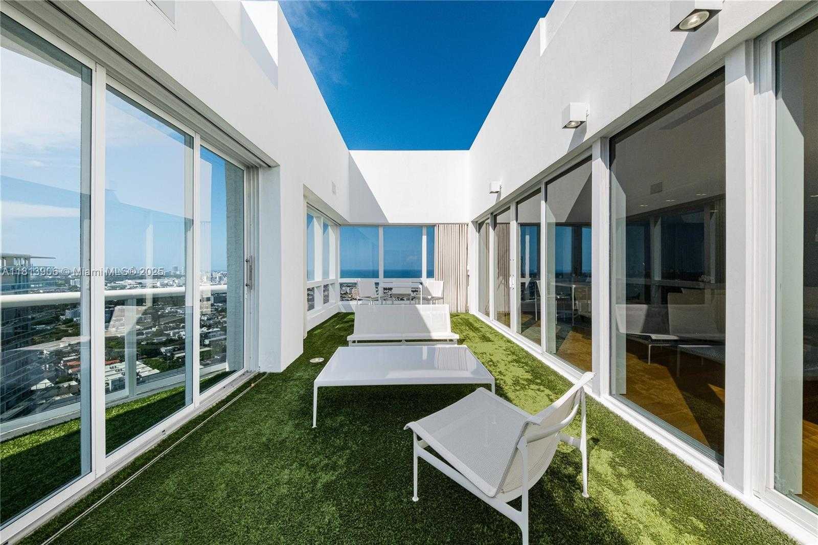 Small Image of 400 ALTON RD #PHA, Miami Beach Number 34
