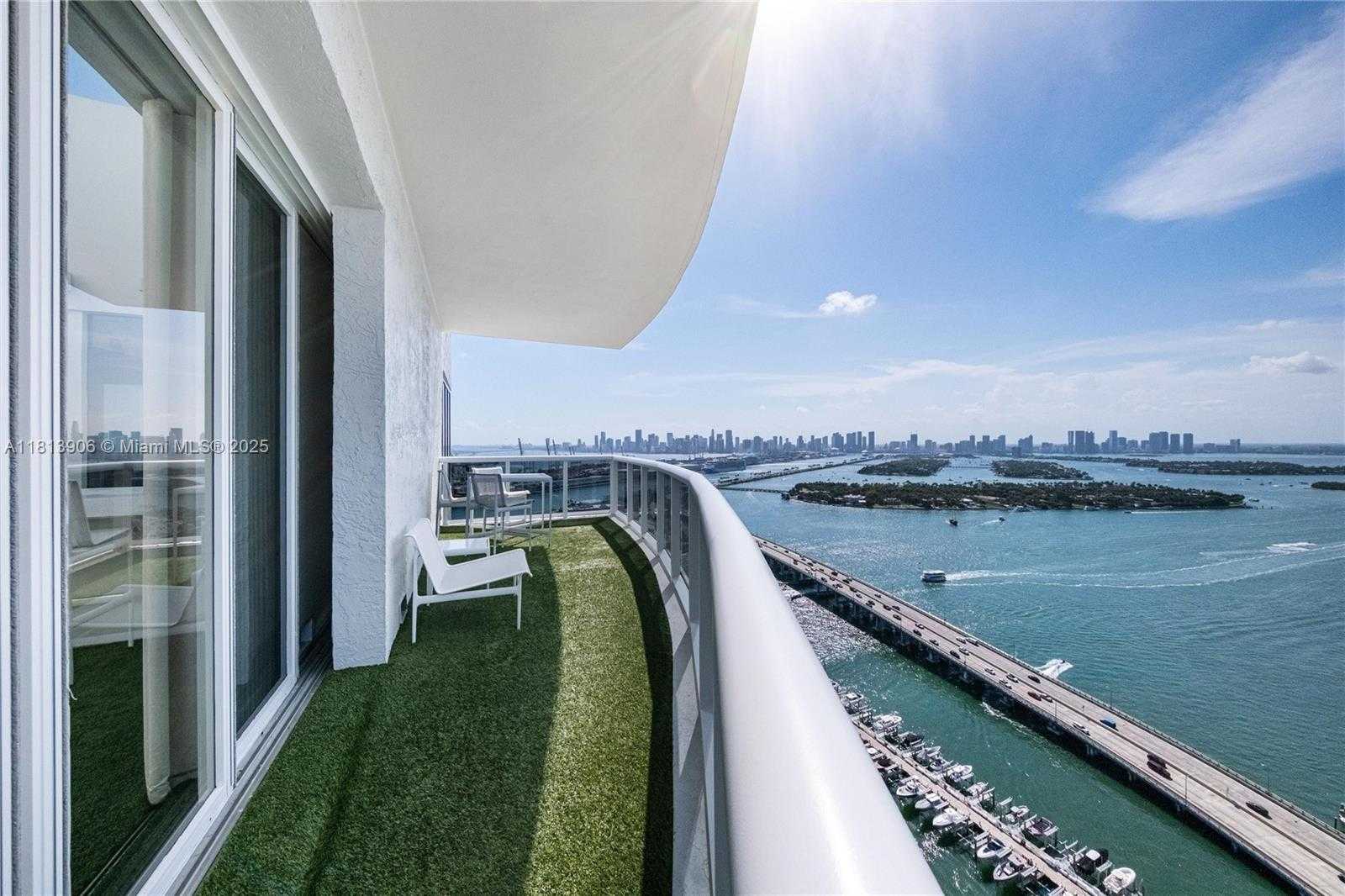 Small Image of 400 ALTON RD #PHA, Miami Beach Number 35
