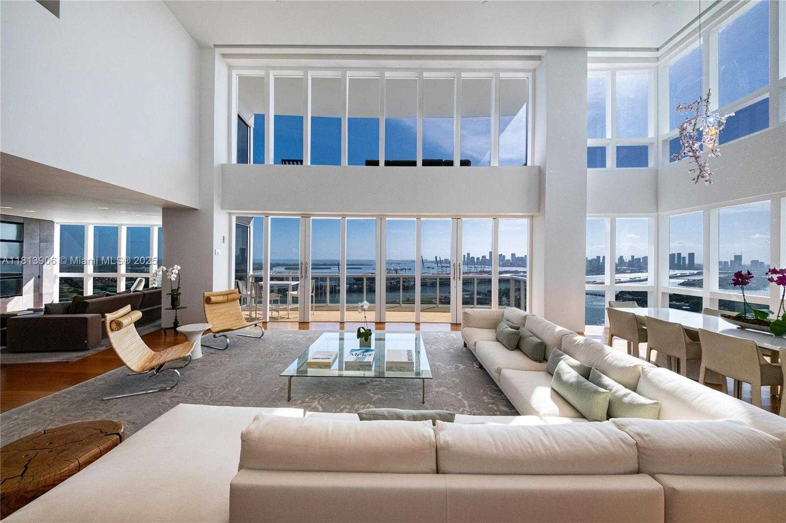 Small Image of 400 ALTON RD #PHA, Miami Beach Number 4