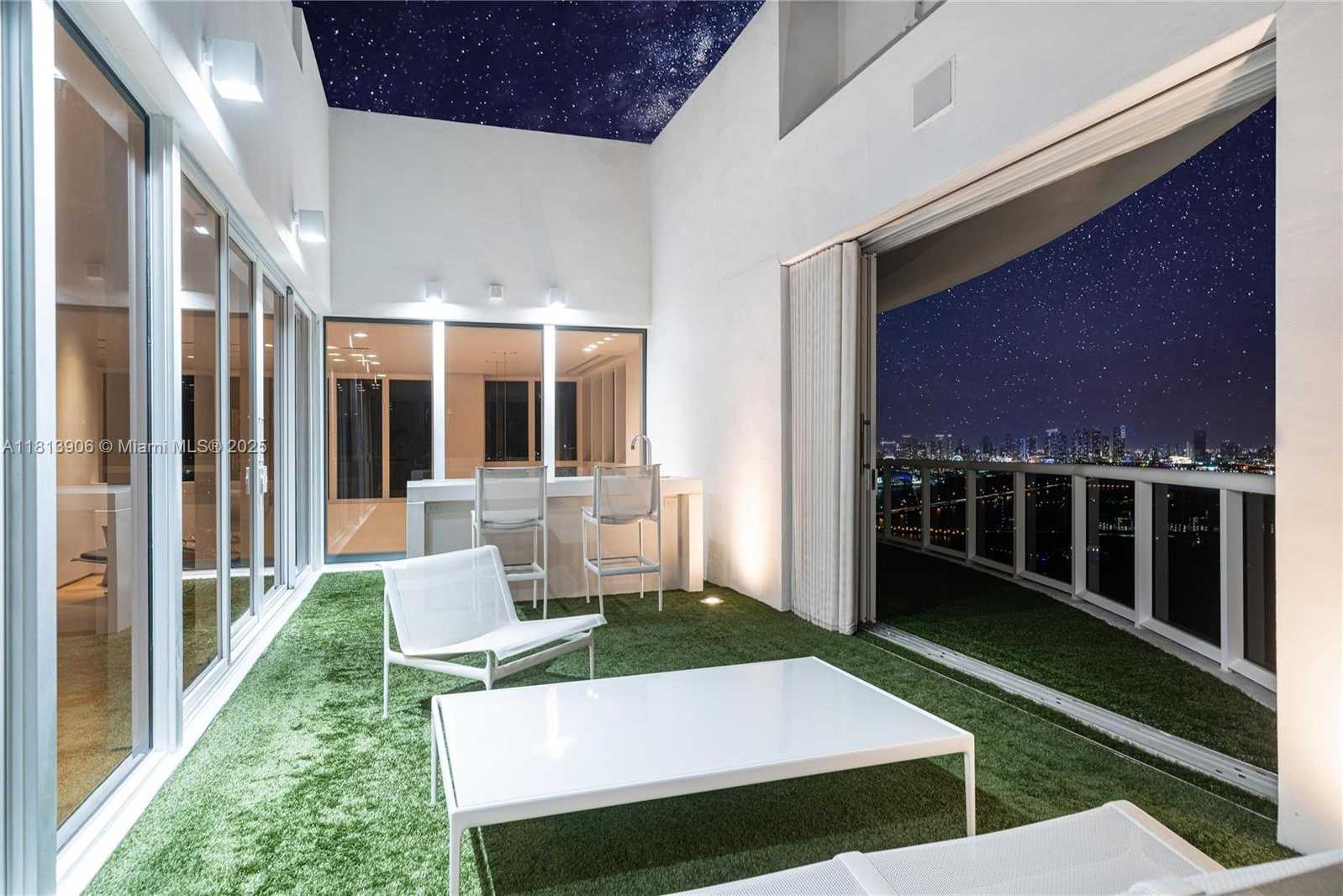Small Image of 400 ALTON RD #PHA, Miami Beach Number 50