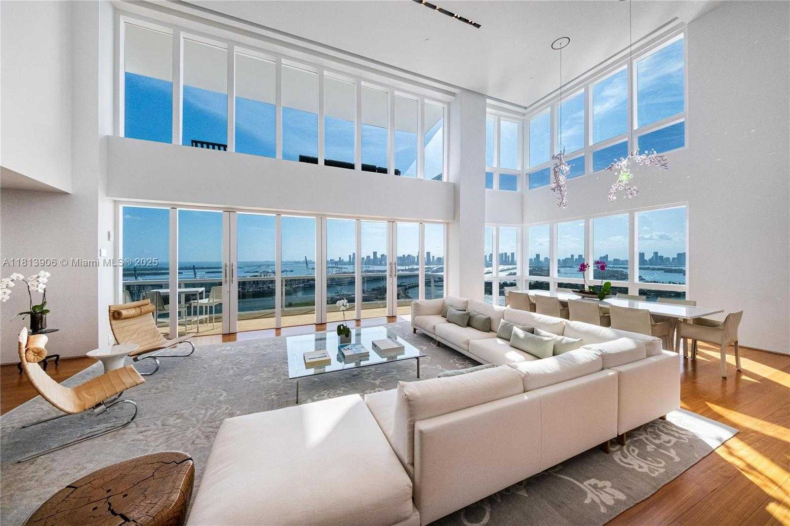 Small Image of 400 ALTON RD #PHA, Miami Beach Number 8