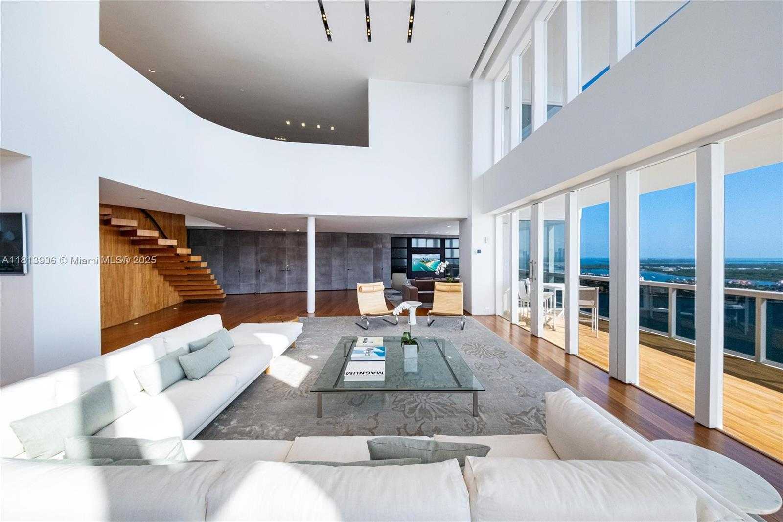 Small Image of 400 ALTON RD #PHA, Miami Beach Number 9