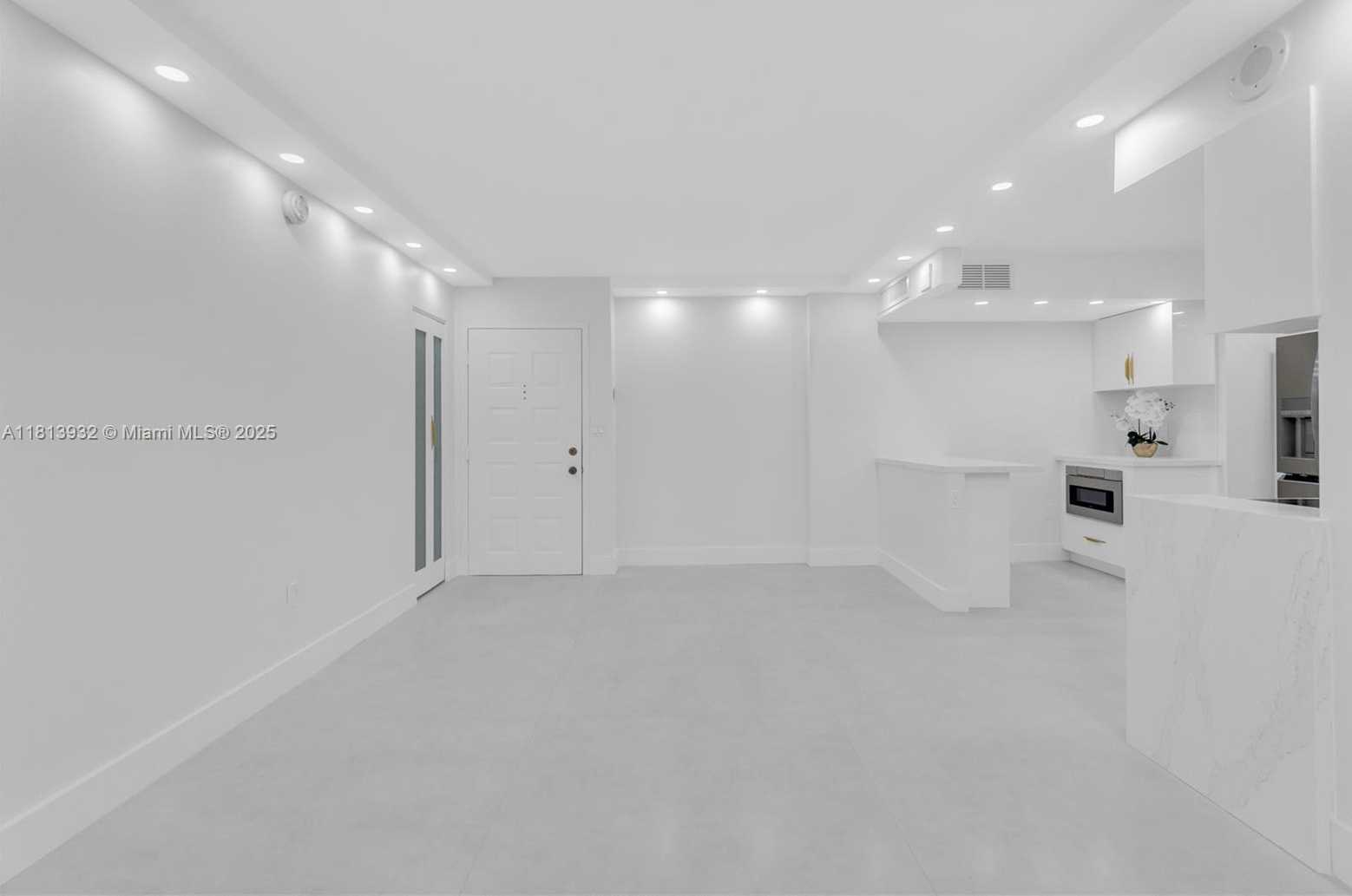 Small Image of 1201 SOUTH OCEAN DR #507S, Hollywood Number 10