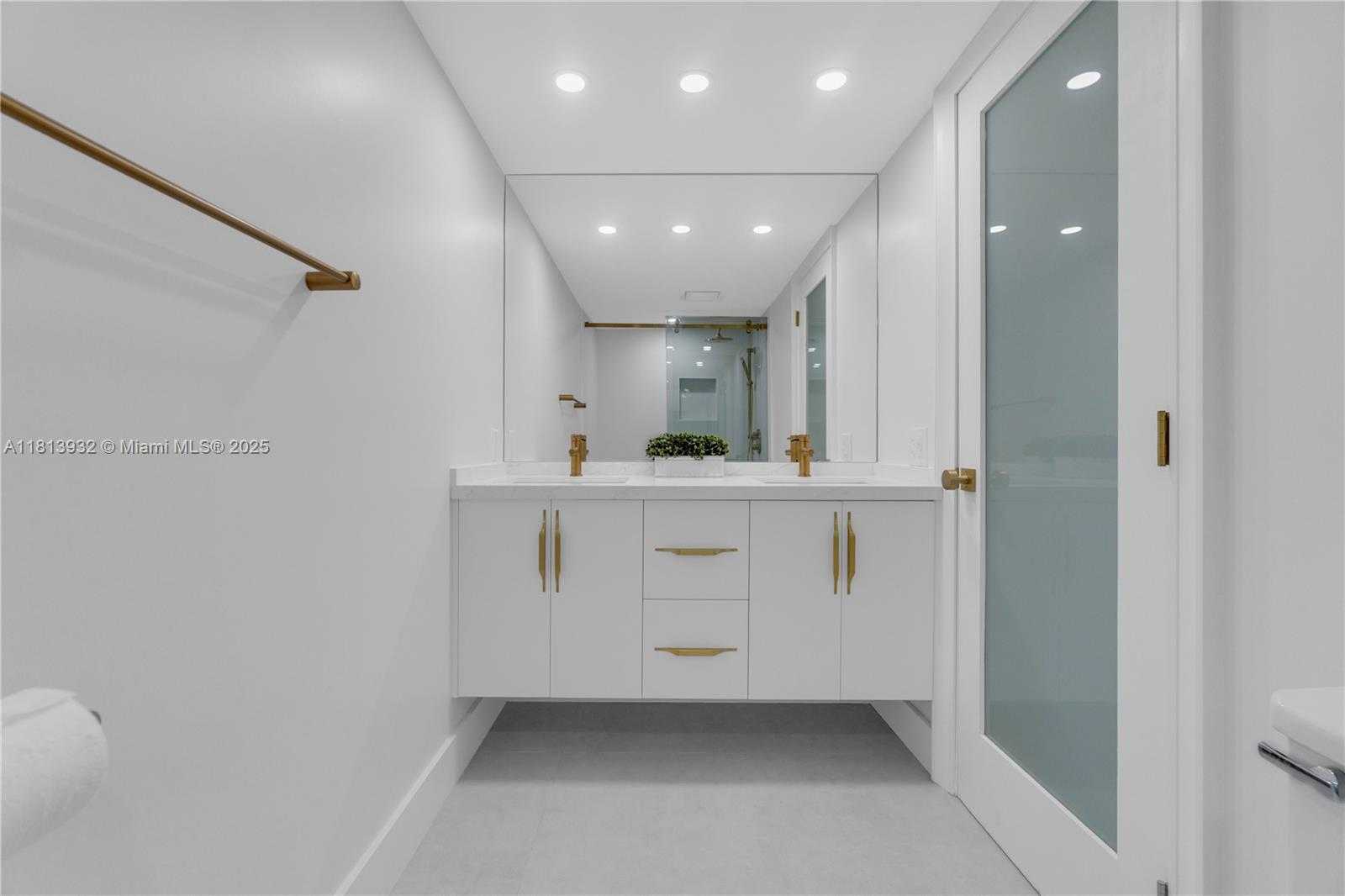 Small Image of 1201 SOUTH OCEAN DR #507S, Hollywood Number 12