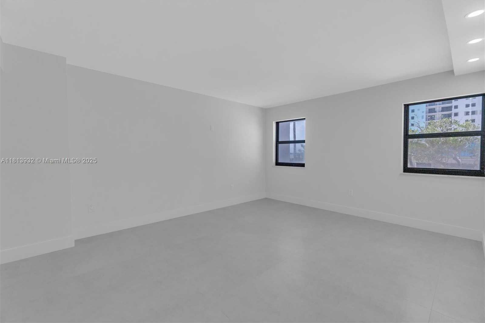 Small Image of 1201 SOUTH OCEAN DR #507S, Hollywood Number 15