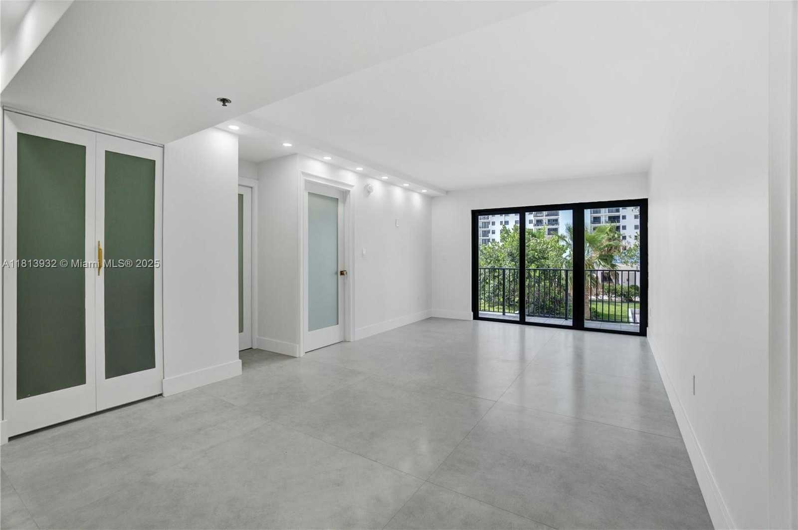 Small Image of 1201 SOUTH OCEAN DR #507S, Hollywood Number 26