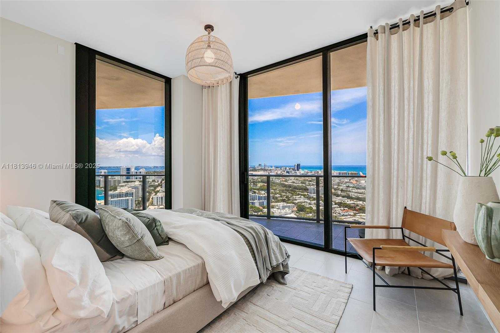 Small Image of 500 ALTON ROAD #3603, Miami Beach Number 21