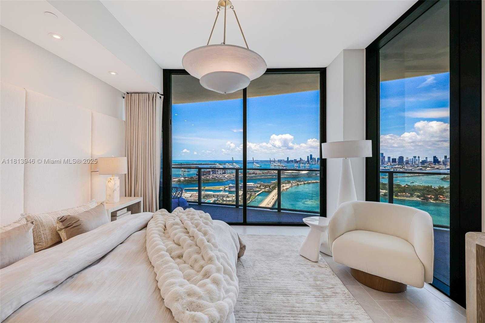 Small Image of 500 ALTON ROAD #3603, Miami Beach Number 25