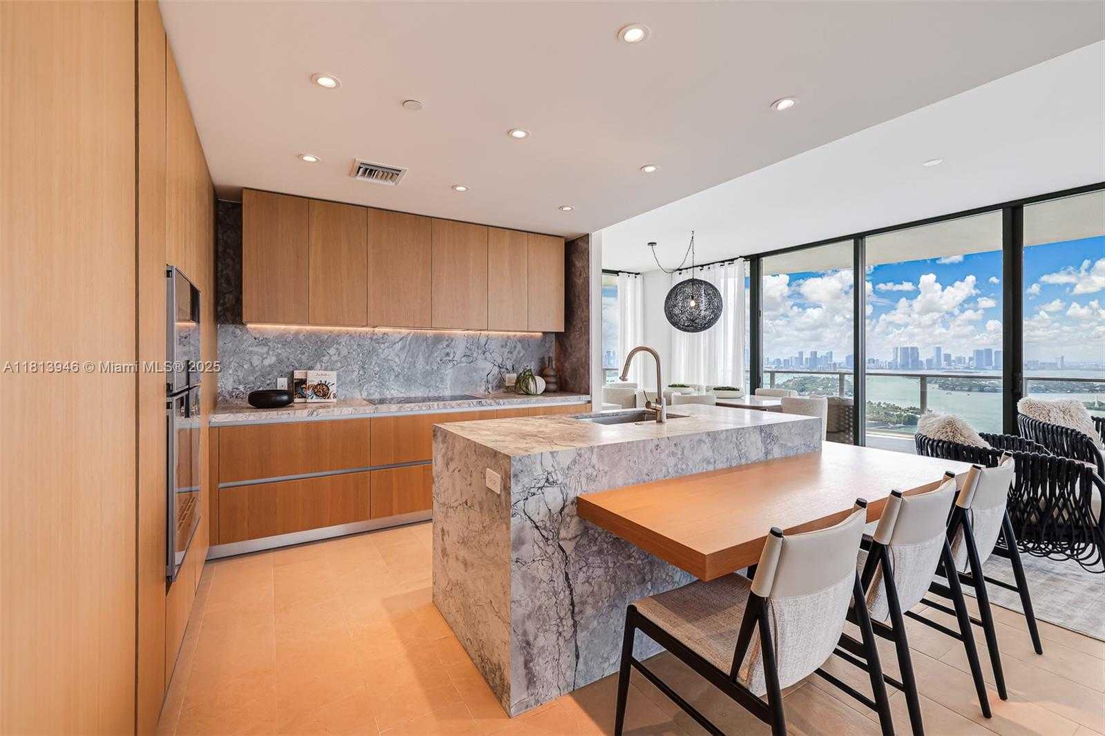 Small Image of 500 ALTON ROAD #3603, Miami Beach Number 9