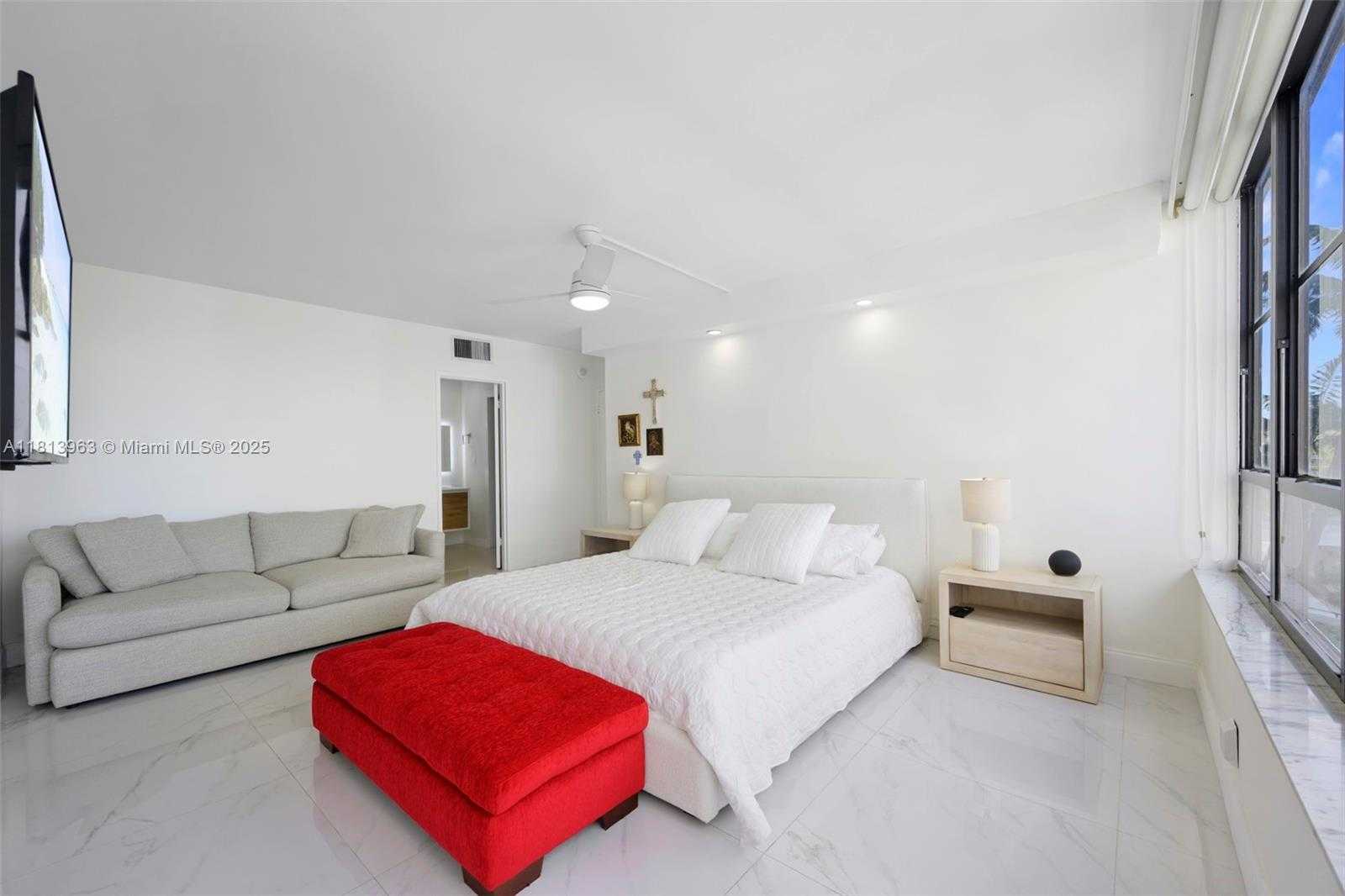 Small Image of 500 THREE ISLANDS BLVD #206, Hallandale Beach Number 16