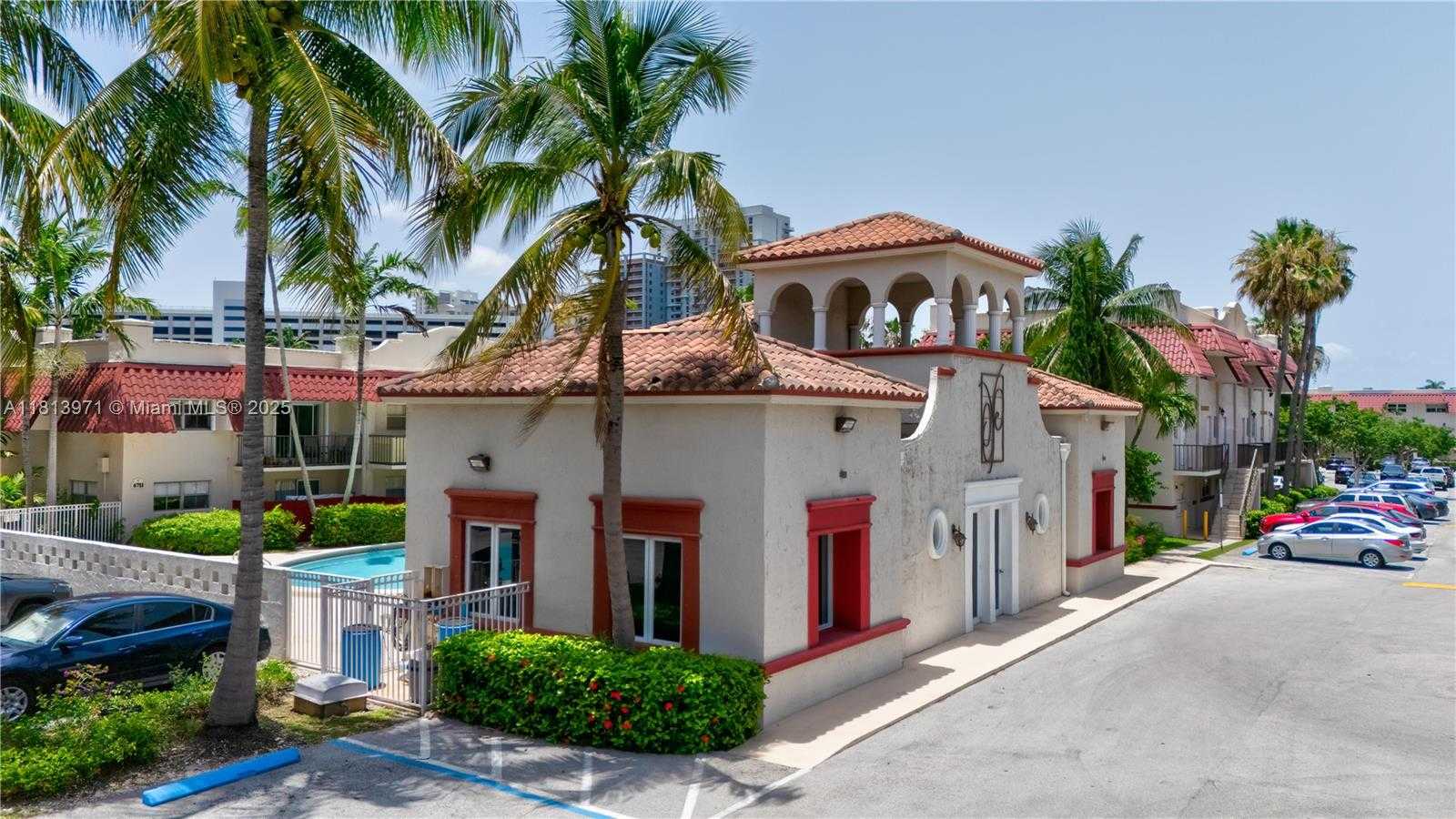 Small Image of 6711 NORTH KENDALL DR #505, Pinecrest Number 12