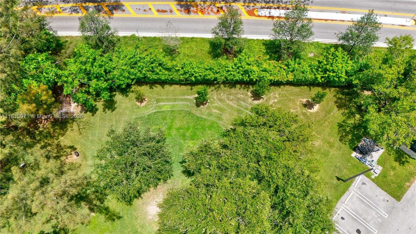 Small Image of 6711 NORTH KENDALL DR #505, Pinecrest Number 15