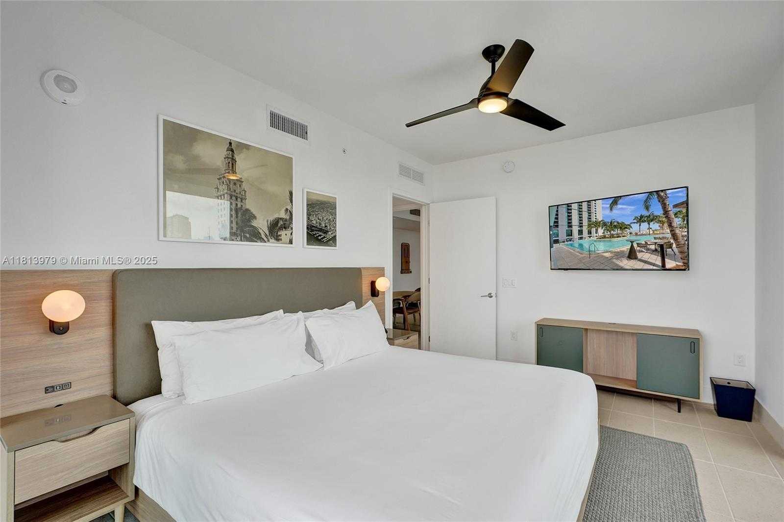 Small Image of 159 NORTH EAST 6TH ST #3405, Miami Number 11