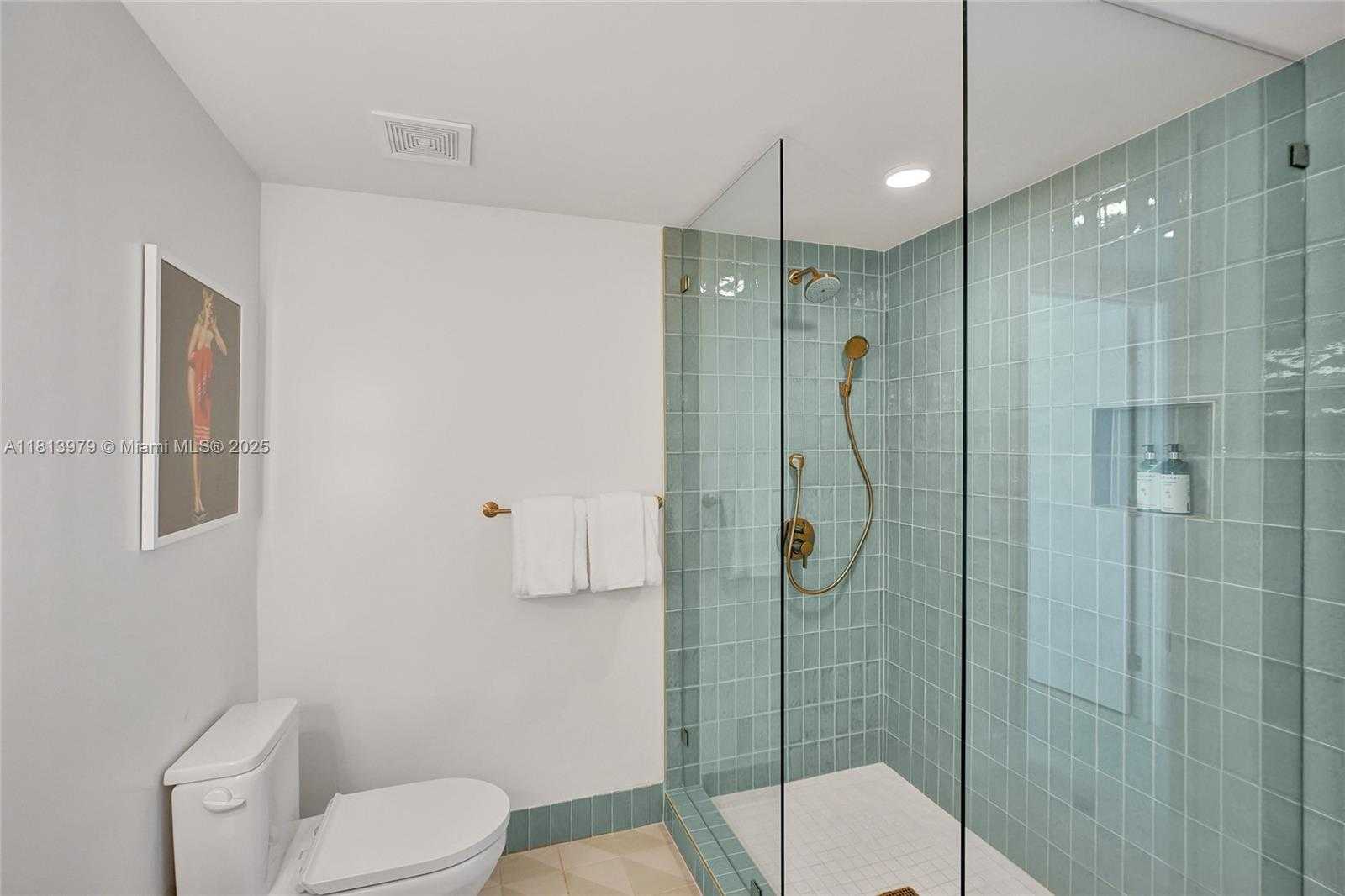 Small Image of 159 NORTH EAST 6TH ST #3405, Miami Number 18