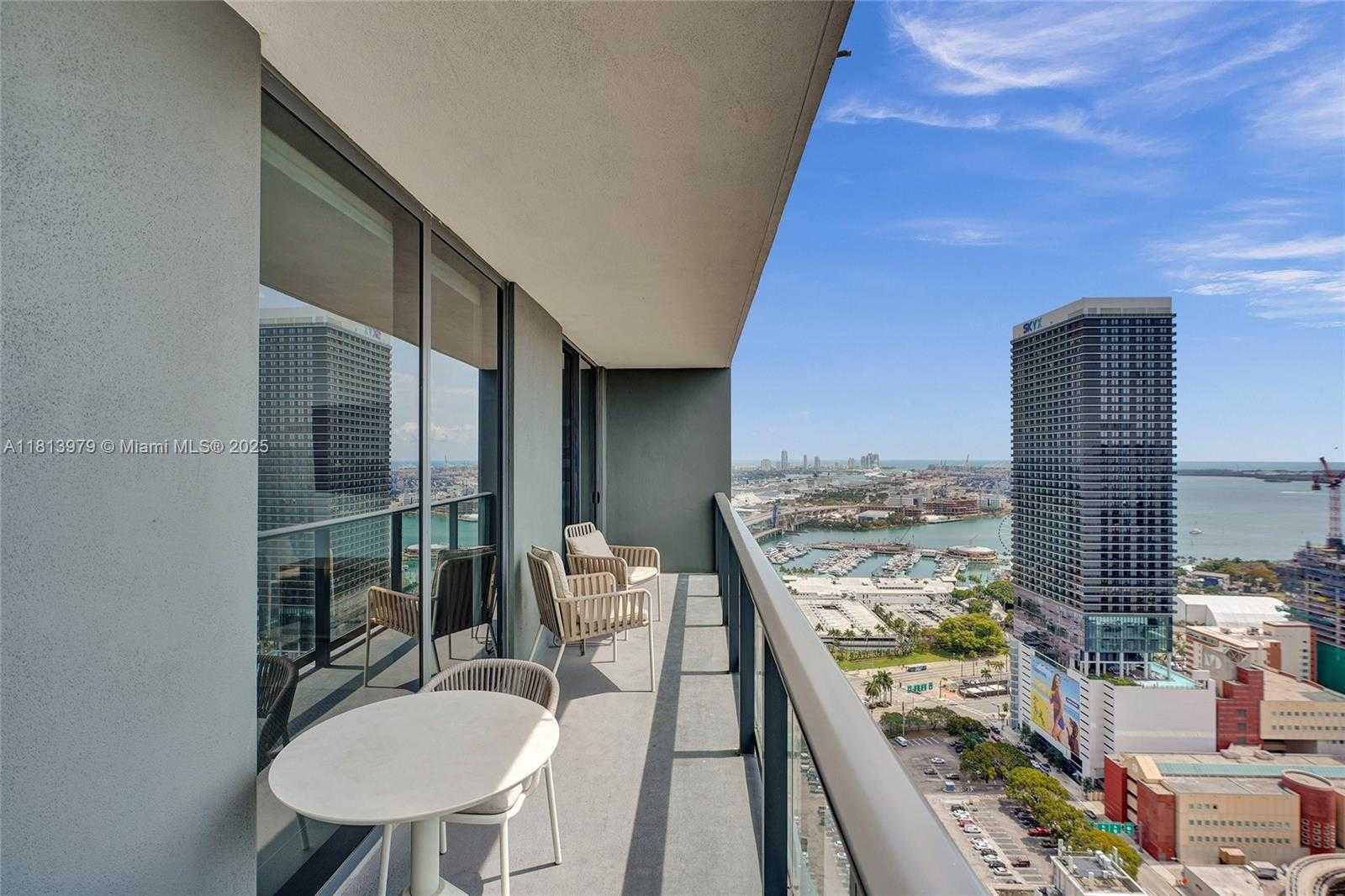 Small Image of 159 NORTH EAST 6TH ST #3405, Miami Number 30