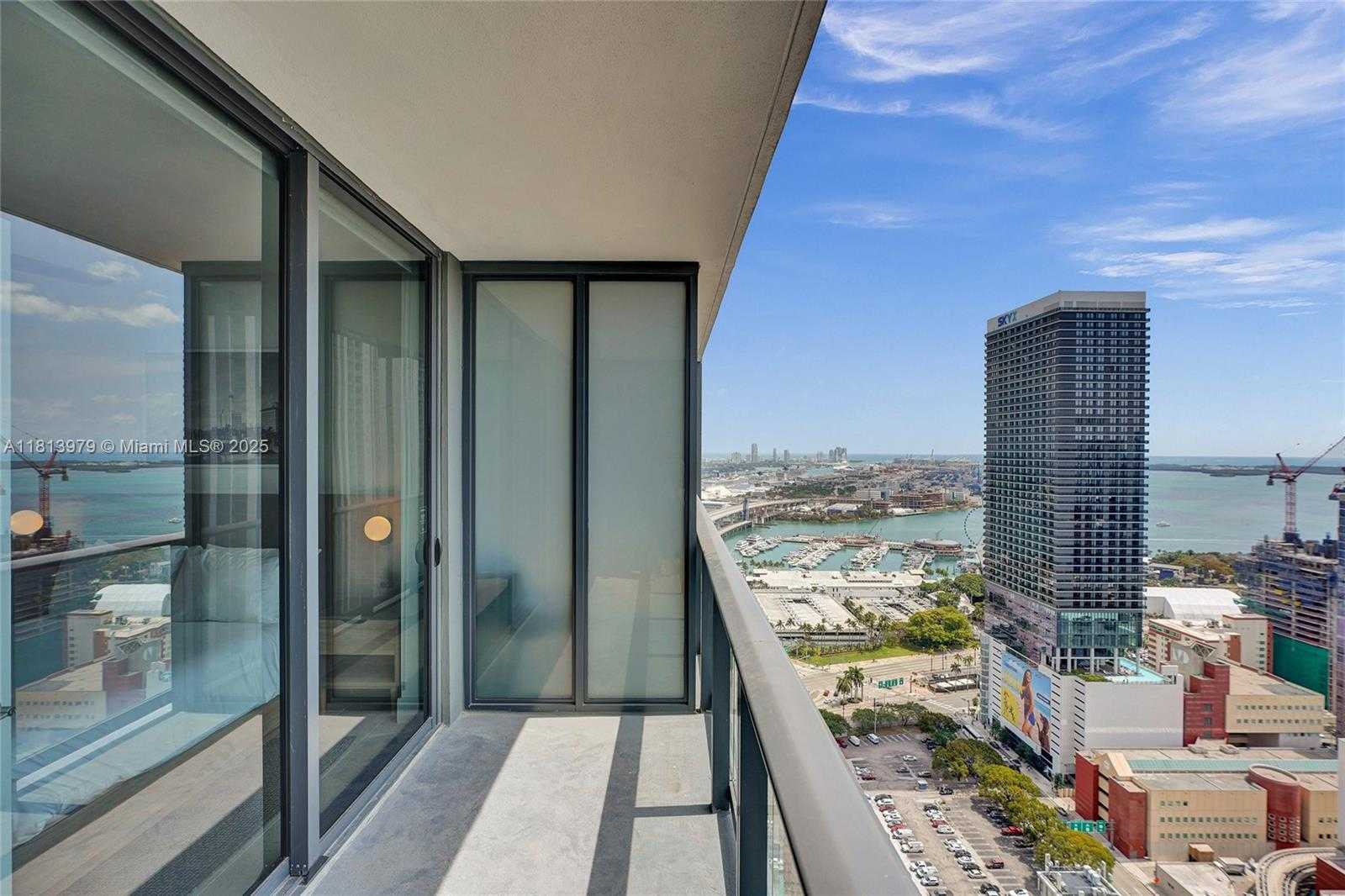 Small Image of 159 NORTH EAST 6TH ST #3405, Miami Number 32