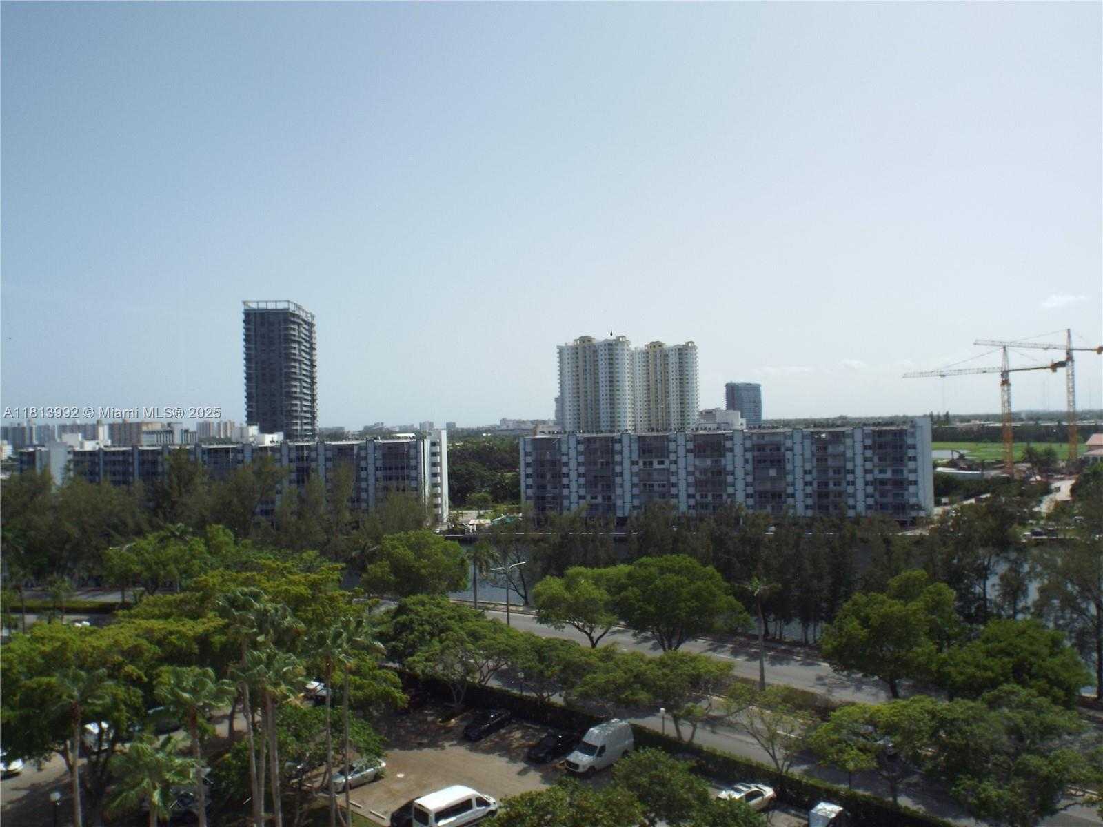 Small Image of 500 THREE ISLANDS BLVD #613, Hallandale Beach Number 14