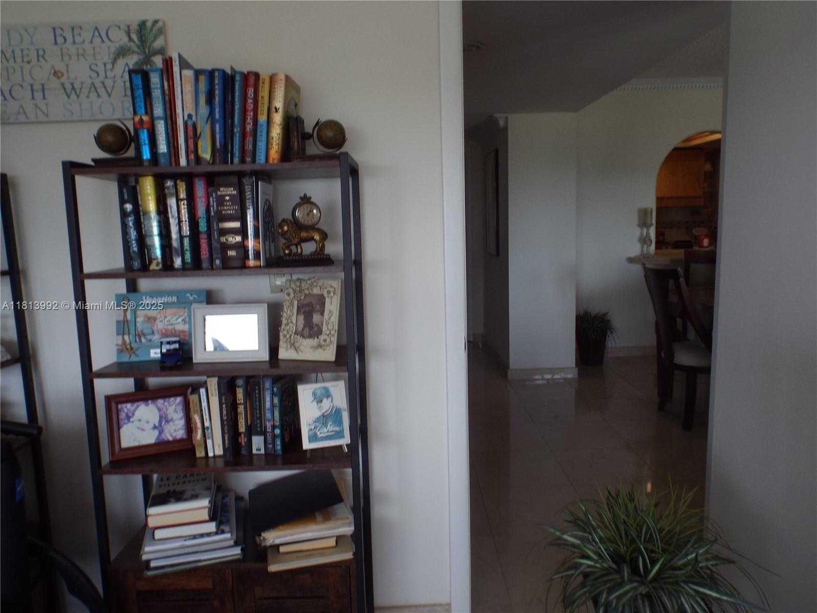 Small Image of 500 THREE ISLANDS BLVD #613, Hallandale Beach Number 26