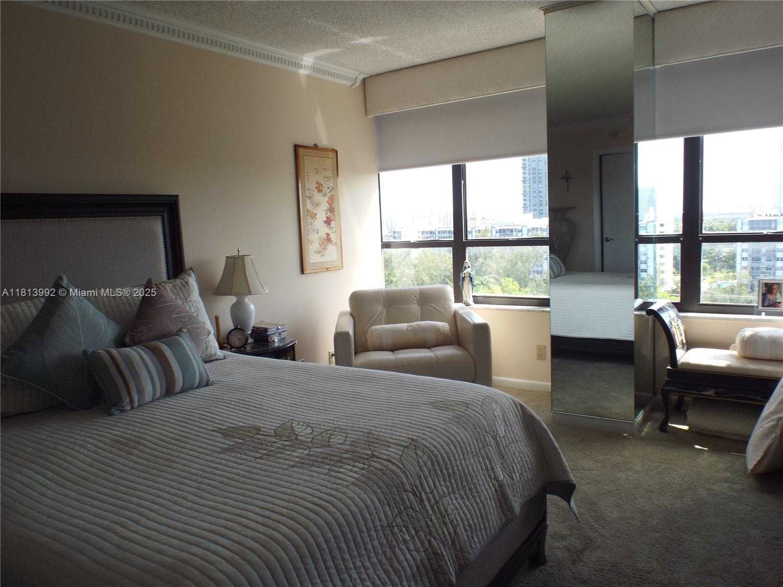 Small Image of 500 THREE ISLANDS BLVD #613, Hallandale Beach Number 8