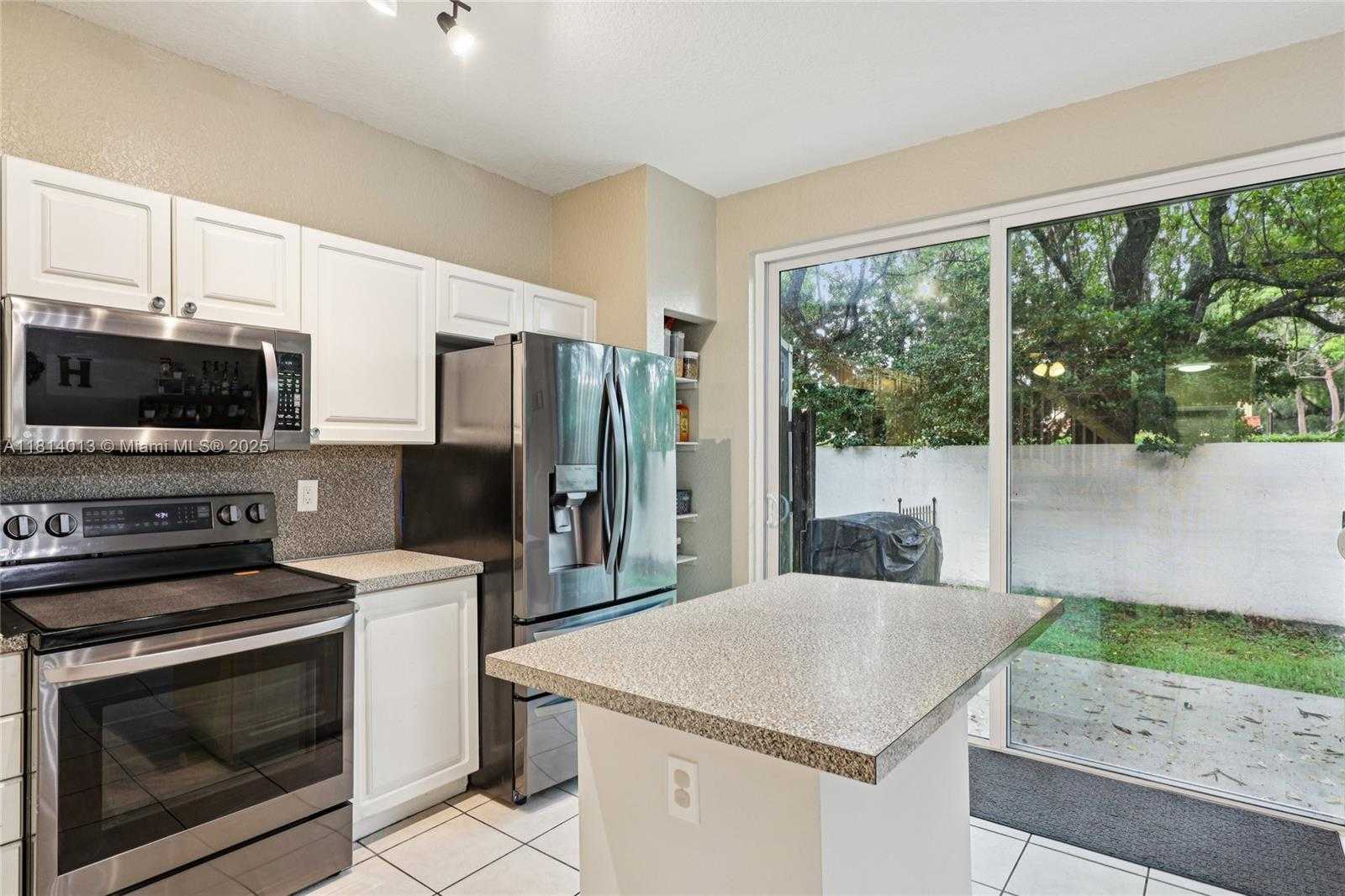 Small Image of 3860 NORTH WEST 90TH WAY, Sunrise Number 12