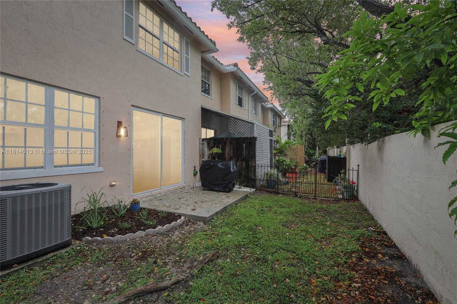 Small Image of 3860 NORTH WEST 90TH WAY, Sunrise Number 31