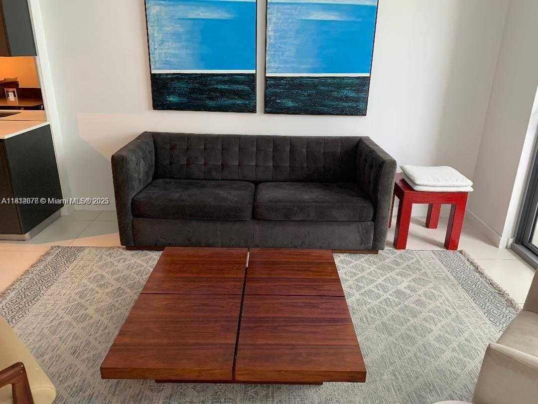 Small Image of 31 SOUTH EAST 6TH ST #2504, Miami Number 4