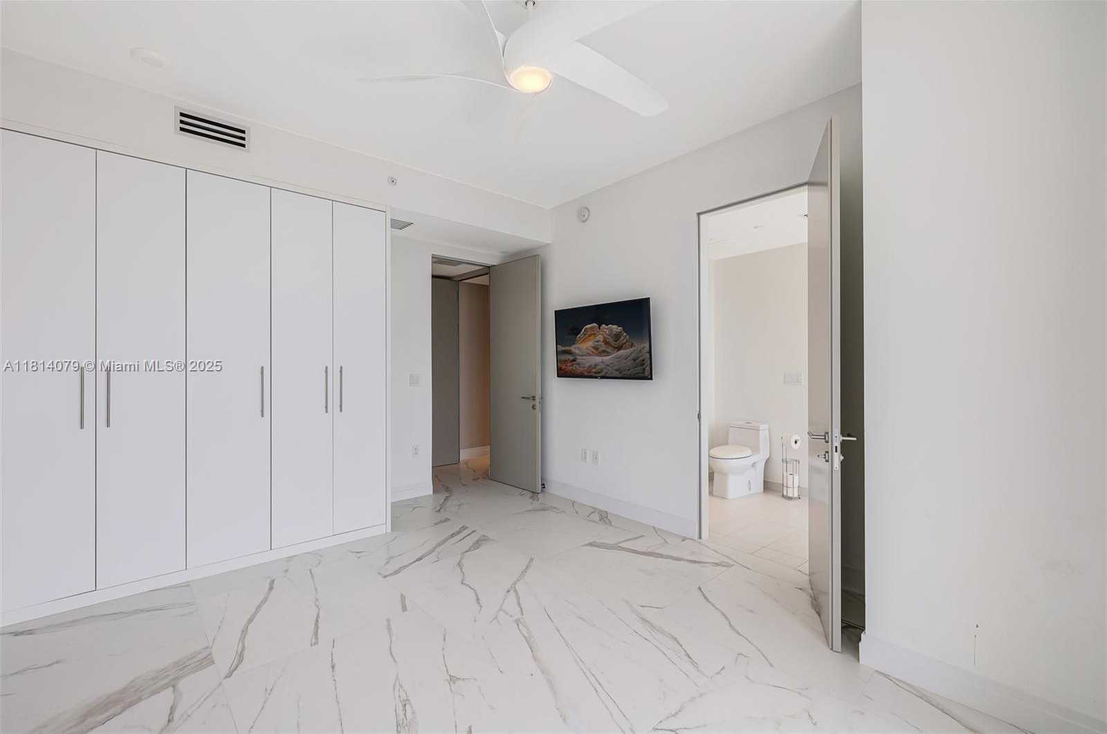 Small Image of 2200 NORTH OCEAN BLVD #S1801, Fort Lauderdale Number 44