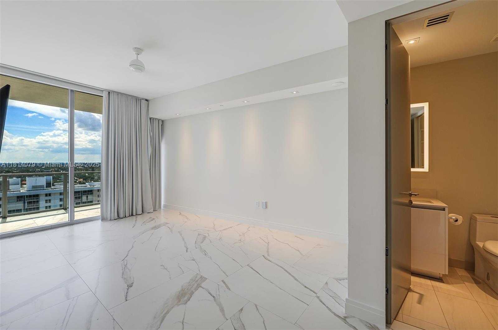 Small Image of 2200 NORTH OCEAN BLVD #S1801, Fort Lauderdale Number 45